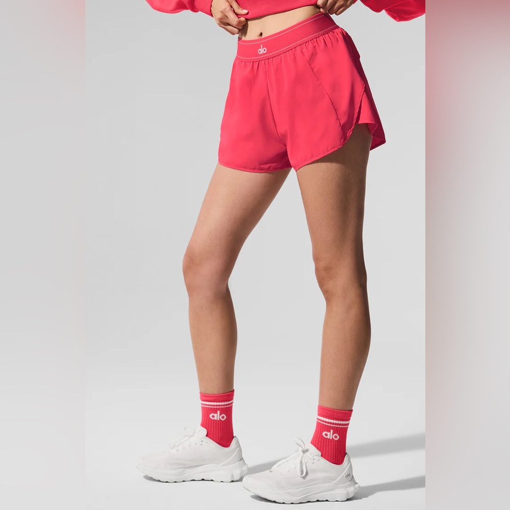 Alo Match Point Short Candy Red